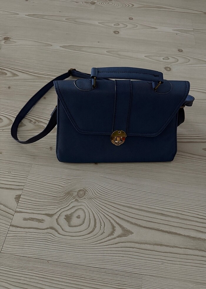 Askılı çanta - Görsel 2