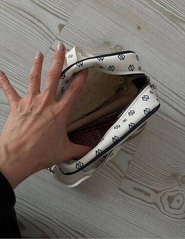 Askılı çanta - Görsel 5