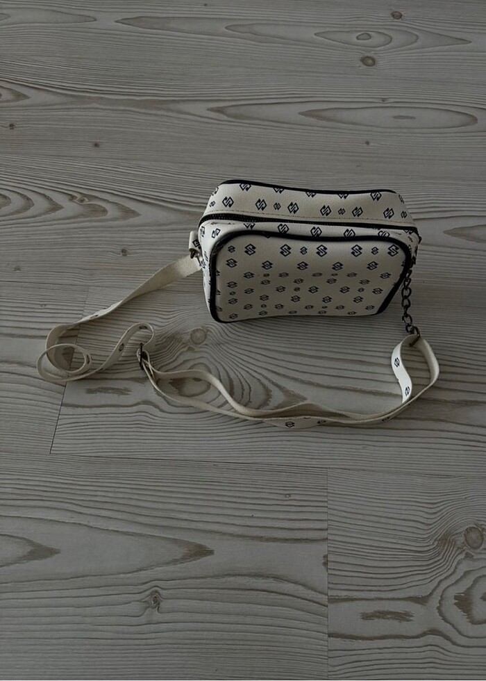 Askılı çanta - Görsel 4