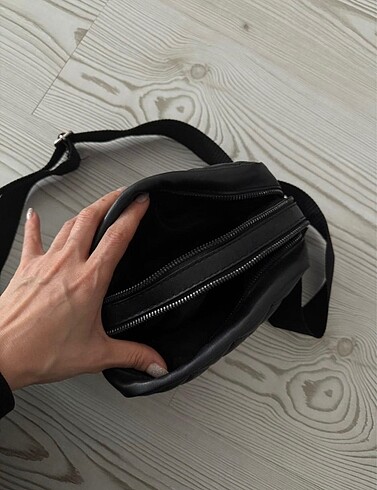 Asklı siyah çanta - Görsel 5