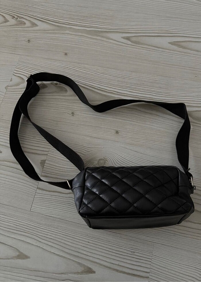 Asklı siyah çanta - Görsel 3