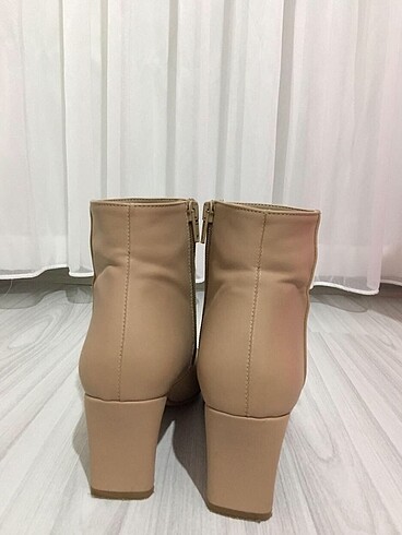 37 Beden ten rengi Renk Pumps Up Point Nude Deri Bootie