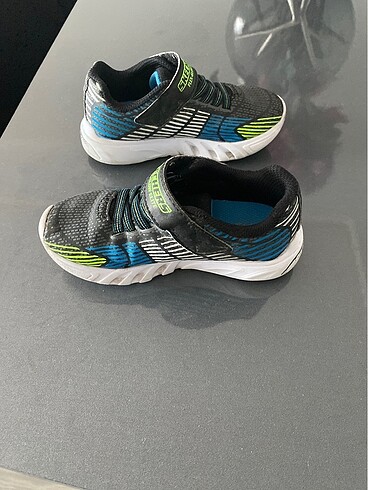 27 Beden çeşitli Renk Skechers ayakkabı