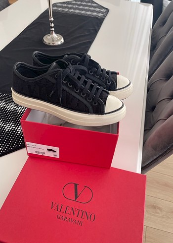 Valentino Garavani Siyah Monogramli Sneaker