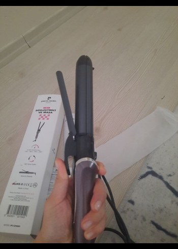 Bej ve Gri Saç Şekillendirici Pıerre cardin - Görsel 3