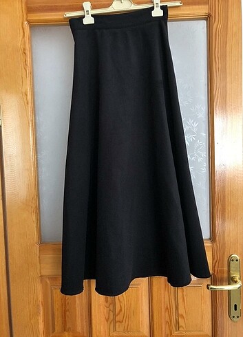 36 Beden Dökümlü siyah elbise