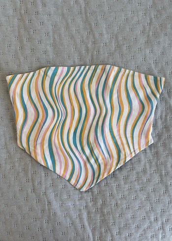 Pastel Çok Renkli Bağlama Desenli straplez crop Sırtı bağlamalı.