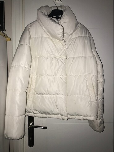 Stradivarius şişme mont