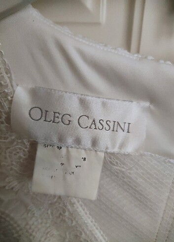 38 Beden Oleg Cassini Elbise