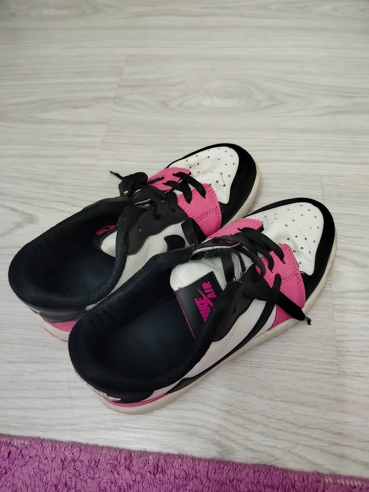 Pembe Siyah Bağcıklı Spor Ayakkabı - Görsel 2