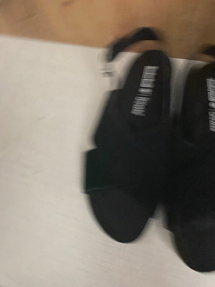 Siyah Tokalı Kadın Sandalet - Görsel 2