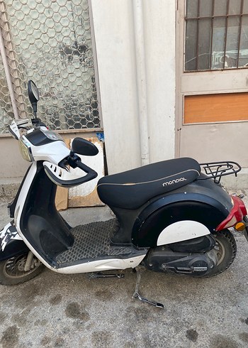 Siyah/Beyaz motosiklet - Görsel 3