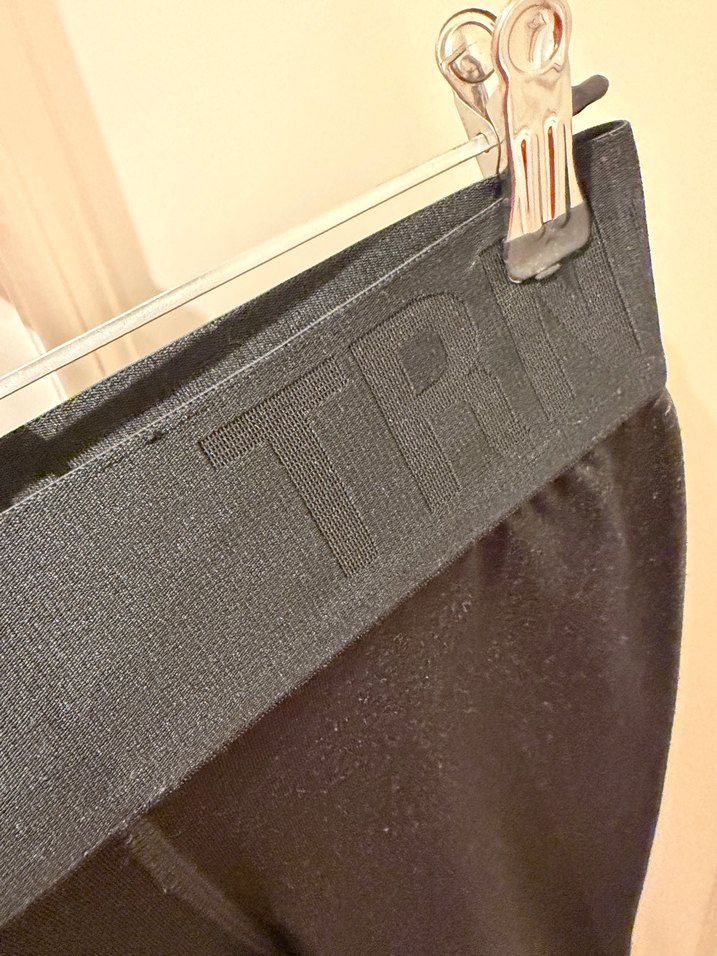 Siyah diz hizzasında Kadın Tayt - Görsel 3