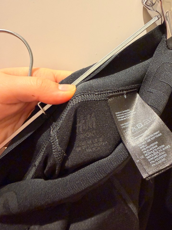 Siyah diz hizzasında Kadın Tayt - Görsel 4