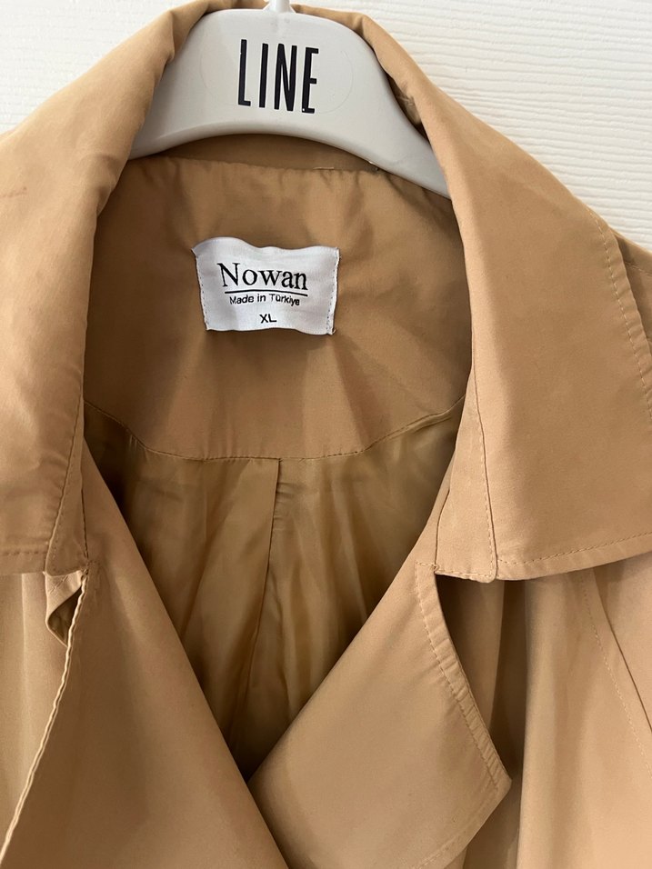 Bej Kuşaklı Uzun Kadın Trençkot - Görsel 4
