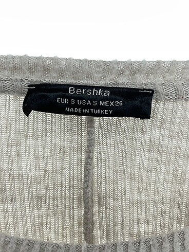 s Beden çeşitli Renk Bershka Kısa Elbise %70 İndirimli.