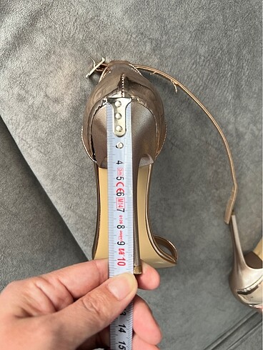 38 Beden Tek Bant Rose Gold 10cm Topuklu Ayakkabı