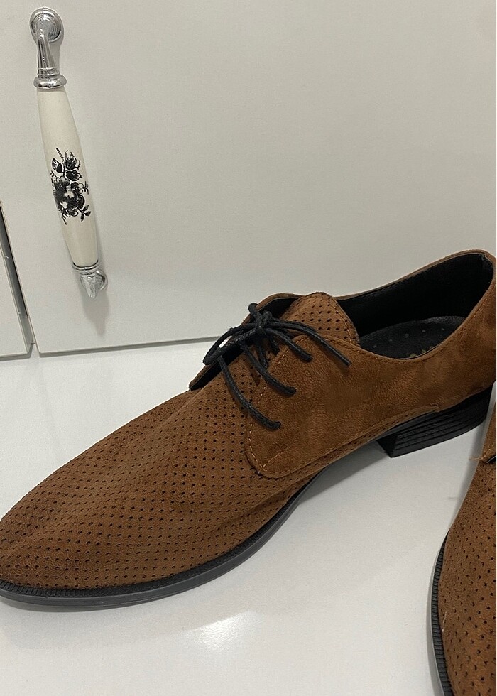 Kahverengi süet ayakkabı - Görsel 2