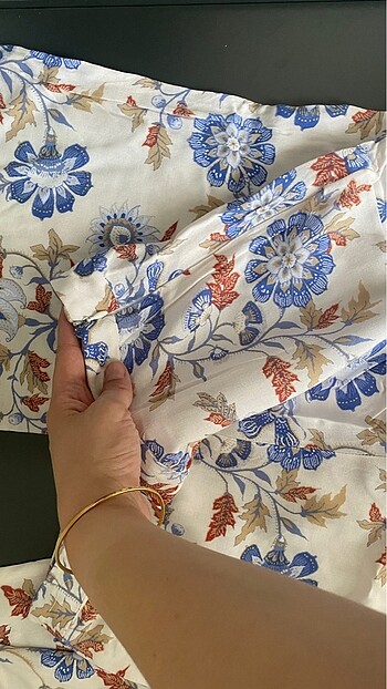 Çiçekli bol pantolon - Görsel 4