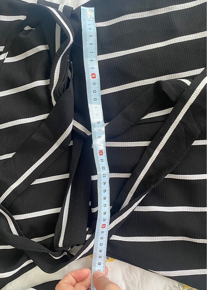 Siyah çizgili tulum - Görsel 4