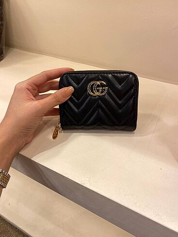 Gucci cüzdan