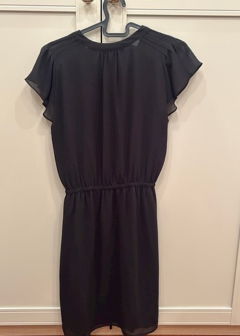 H&M Siyah Piliseli Midi Elbise - Görsel 4