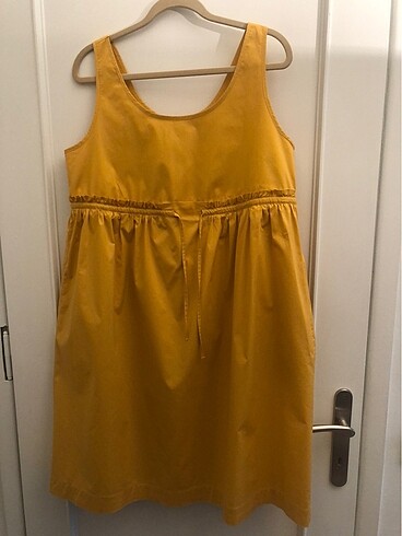 Stefanel, sarı yazlık kolsuz , göğüs altı büzgülü elbise