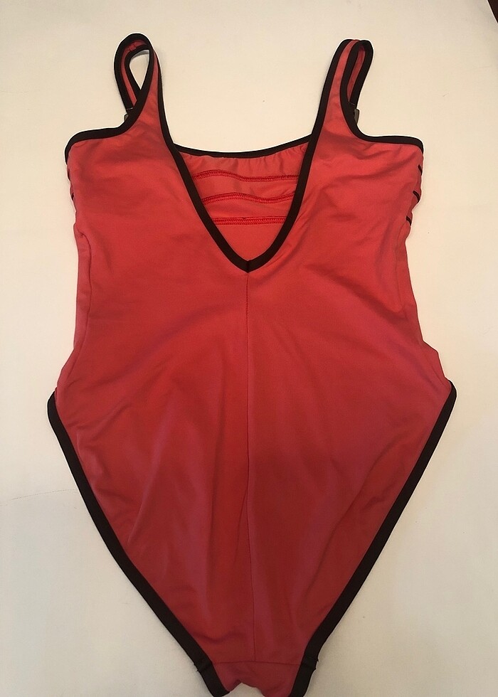 Livia, Fransız malı , pembe fonlu kahveli detaylı mayo - Görsel 5