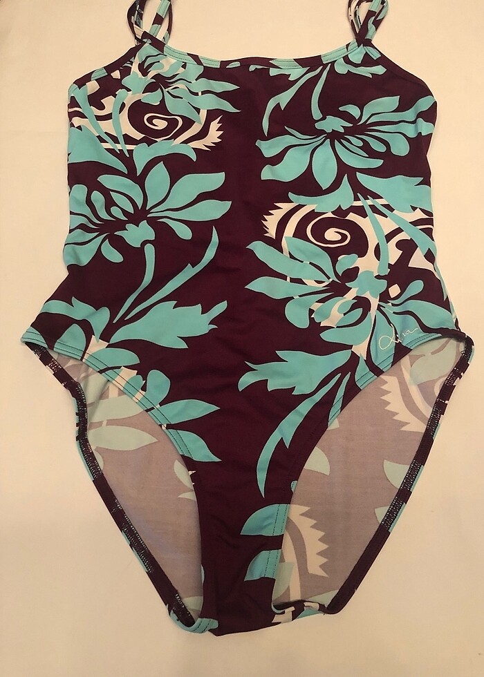 Livia italyan malı elbise ve desenli mayosu - Görsel 2