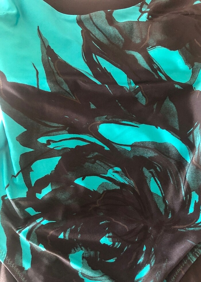 Gottex , ördek yeşilli fonlu siyah desenli mayo - Görsel 2