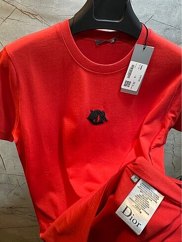 m Beden Christian Dior