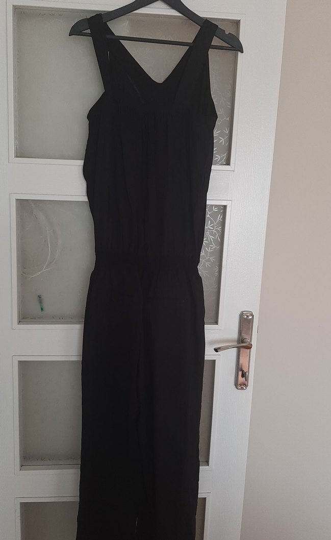 Siyah Nakışlı Kemerli Uzun Kadın Tulum - Görsel 3