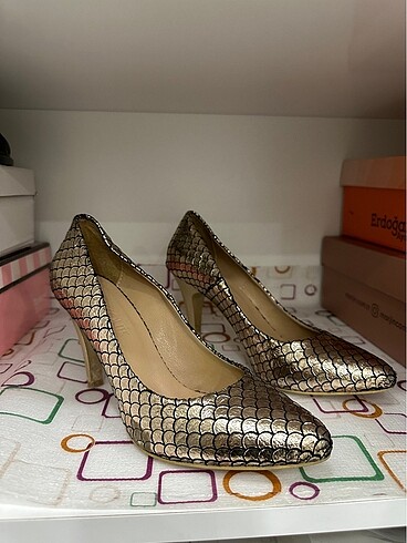 Stiletto 38