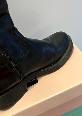 Siyah Deri Tokalı Dizüstü Gotik Bot - Görsel 6