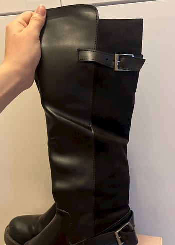 Siyah Deri Tokalı Dizüstü Gotik Bot - Görsel 3