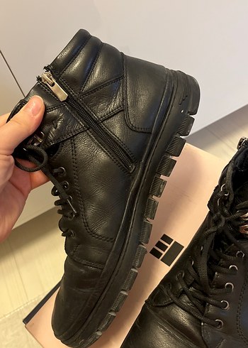 Siyah Deri Erkek Günlük Sokak Stili Bot - Görsel 4