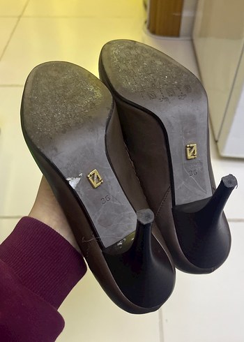 Kahverengi Deri Klasik Stiletto - Görsel 5