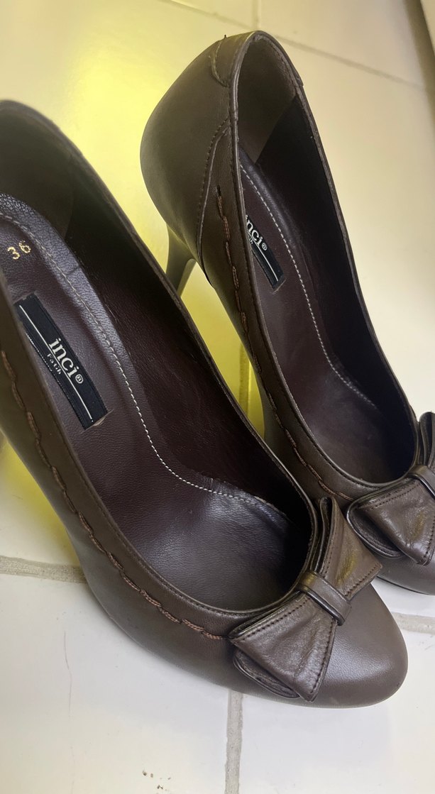 Kahverengi Deri Klasik Stiletto - Görsel 4