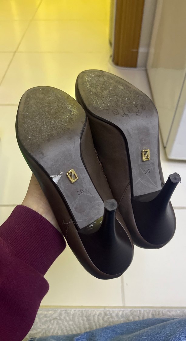 Kahverengi Deri Klasik Stiletto - Görsel 5