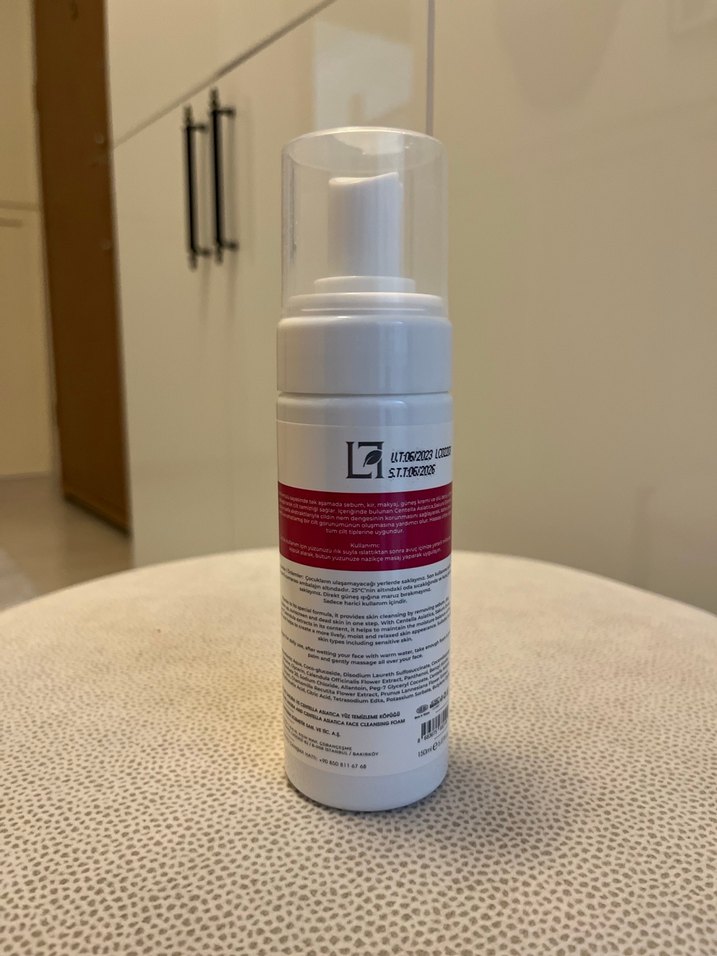 Licapé Sakura ve Centella Yüz Temizleme Köpüğü - Görsel 2