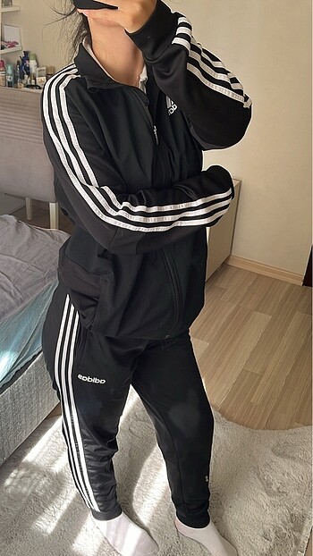 adidas alt