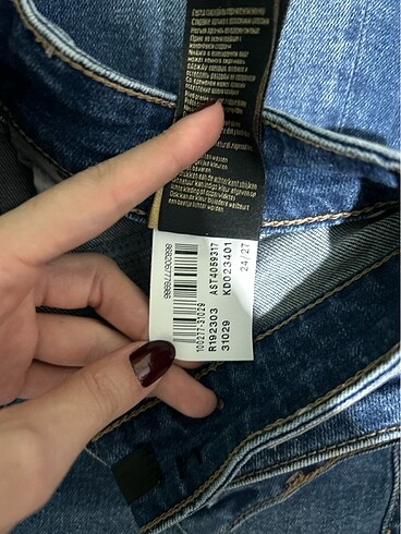 diğer Beden Mavi 24/27 mom jean