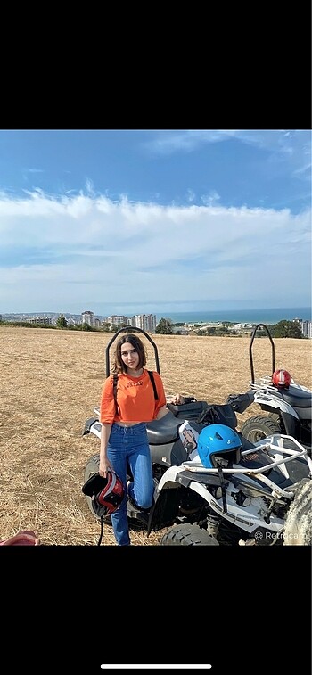 Turuncu yarım kol crop