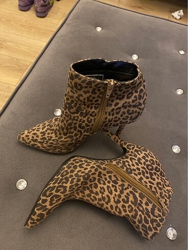 39 Beden Leoparlım