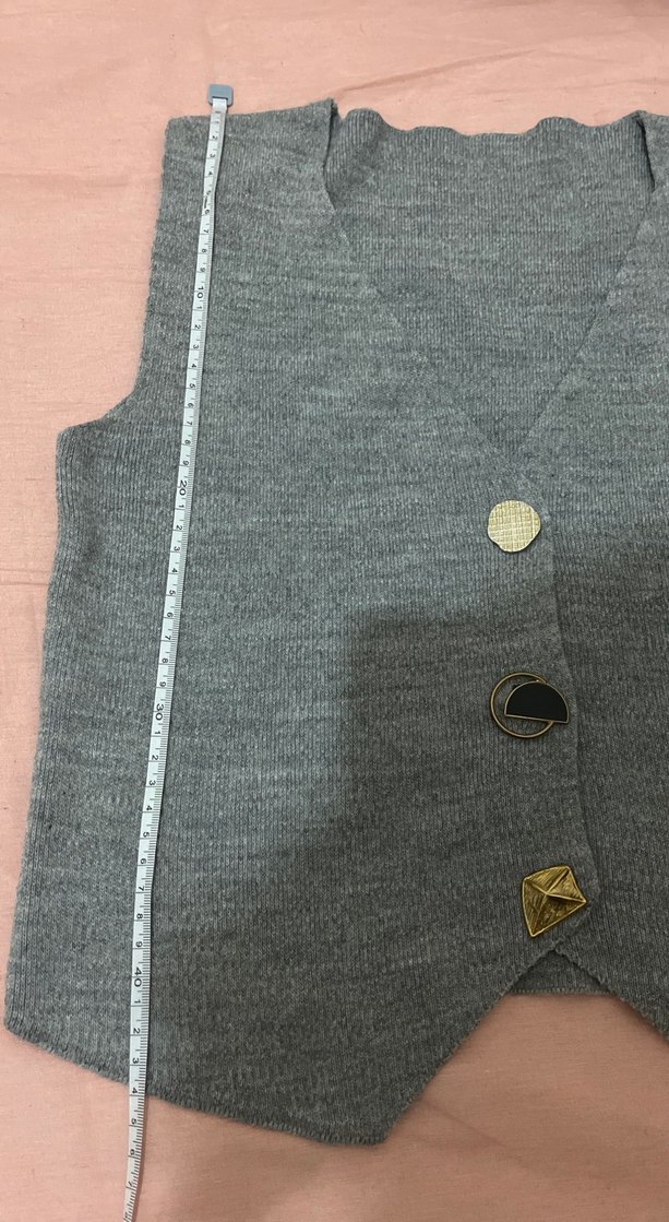 Düğmeli Gri Kadın Triko Yelek - Görsel 2