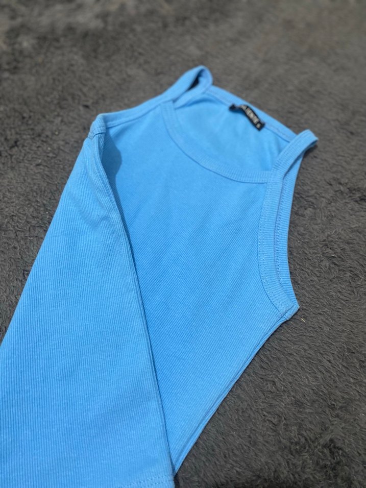 Mavi Yüksek Yakalı Kadın Atlet - Görsel 4