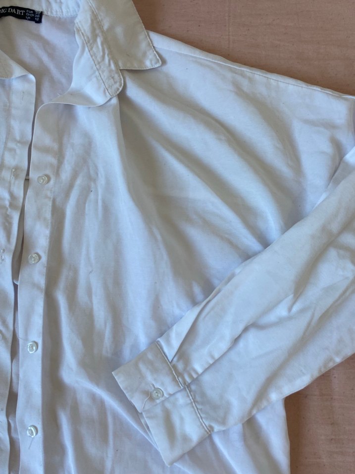 Düğmeli Beyaz Keten Kadın Gömlek - Görsel 3