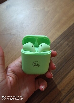 Airpods kulaklık