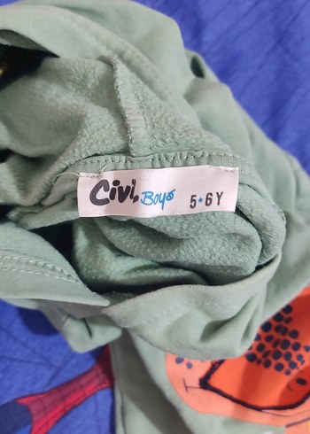 Erkek Çocuk Renkli Baskılı Sweatshirt - Görsel 4