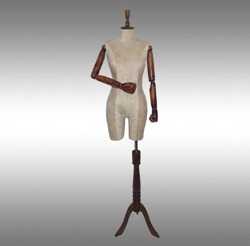 Ahşap Vitrin Mankeni - Ofis Şıklığı - Görsel 4